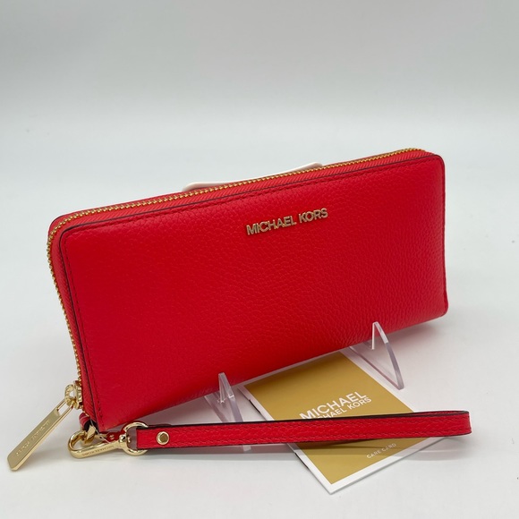 Michael Kors Handbags - Michael Kors Large Continental Wallet Wristlet